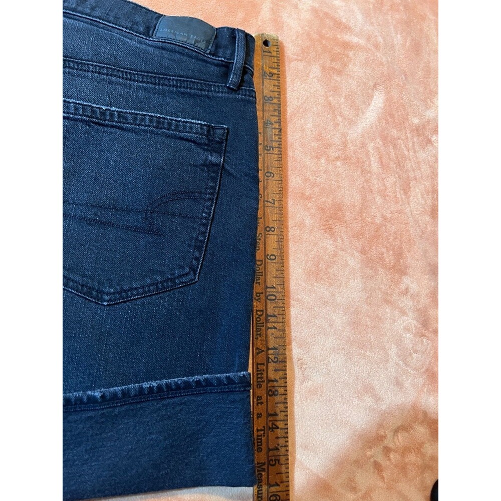NEW American Eagle Women's Black Cuffed Denim Stigrid Shorts May 2025 4 - Picture 4 of 7